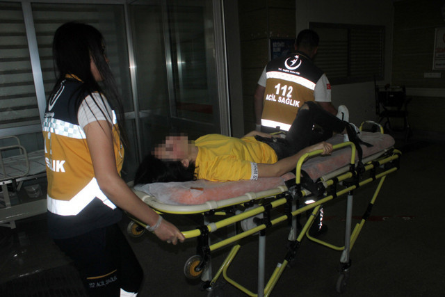 Karaman'da liseli kız dehşet saçtı - Resim: 0