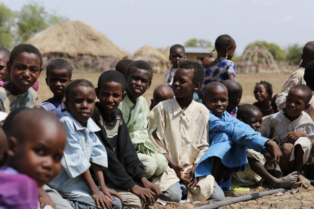 Afrika’nın 15 köyüne 15 su kuyusu inşa edildi - Resim: 0