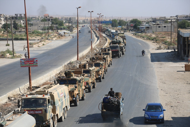 Savaş sinyali mi neler oluyor? Esed Türk askeri konvoyunu bombaladı ölenler var! - Resim: 3
