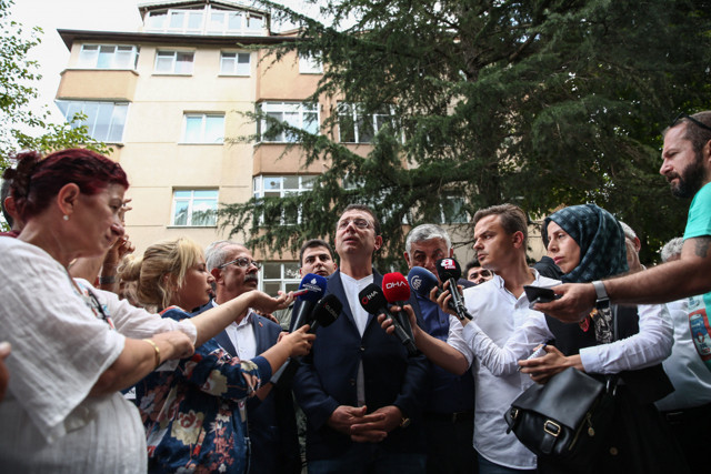 İBB Başkanı Ekrem İmamoğlu kayyum atamalarına sert tepki gösterdi - Resim: 0