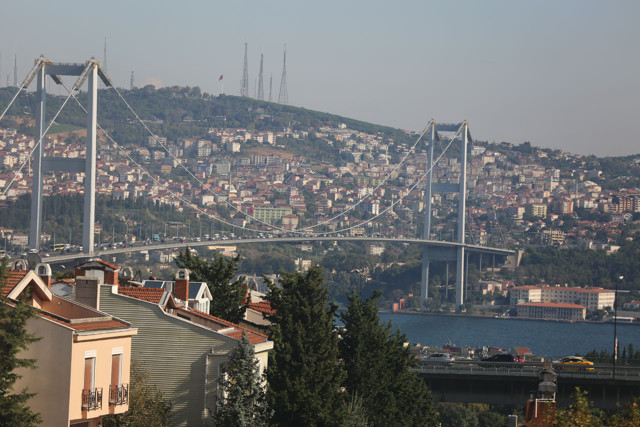İstanbul'da deprem sonrası boğaz köprüsünde hasar iddiası! Fotoğraf hızla yayıldı - Resim: 3
