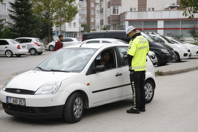 Özel araçta sigara cezasına Ömer Vehbi Hatipoğlu'ndan şaşırtan açıklama - Resim: 2
