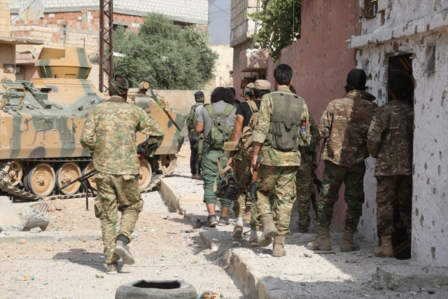 Angela Merkel'den yaptırım açıklaması: Almanya Türkiye'ye silah ihracatını durduracak - Resim: 0