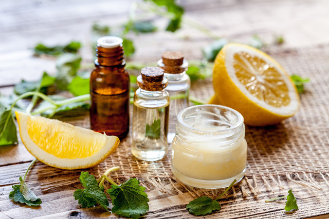 Karakuzu: Organik kozmetik ürünler cilde zararı en aza indiriyor - Resim: 0