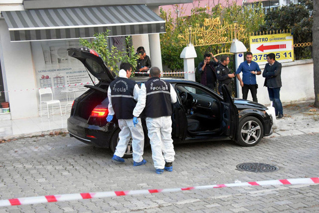 İzmir Bornova'daki kıskançlık cinayetinin zanlısı rahip çıktı - Resim: 0