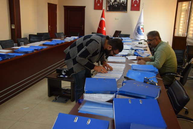 Makam aracını satmıştı Dilovası Belediye Başkanı maaşına da dokunmuyor - Resim: 0