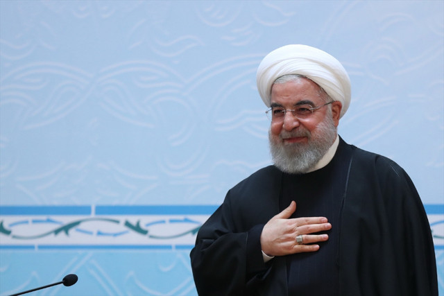 İran yüzde 300 zam yapmıştı! İsyan çıkaran benzin zammından halka dağıtılacak - Resim: 0