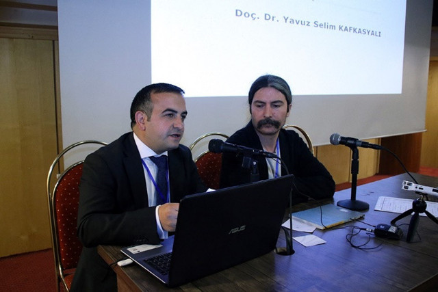 İran Folklor ve Müzik Festvali'nin on ikincisi Kirman'da yapıldı - Resim: 7