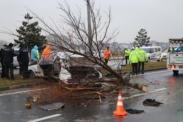 Temizlik yaptığı sırada oğlu cenaze aracına konuldu! Haberi olmadı - Resim: 3
