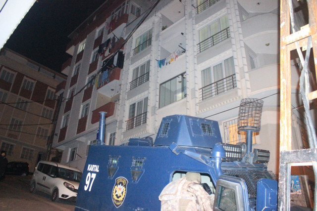 İstanbul’da silahlı suç örgütüne büyük operasyon! Gözaltılar var - Resim: 2