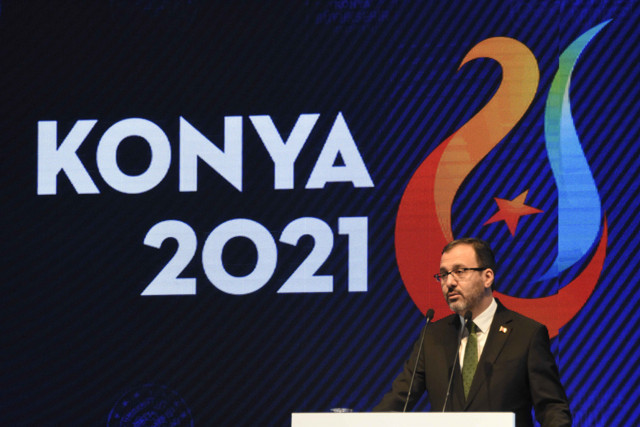 Spor Bakanı Kasapoğlu: Tesisleşme konusunda devrim niteliğinde işlere imza attık - Resim: 1