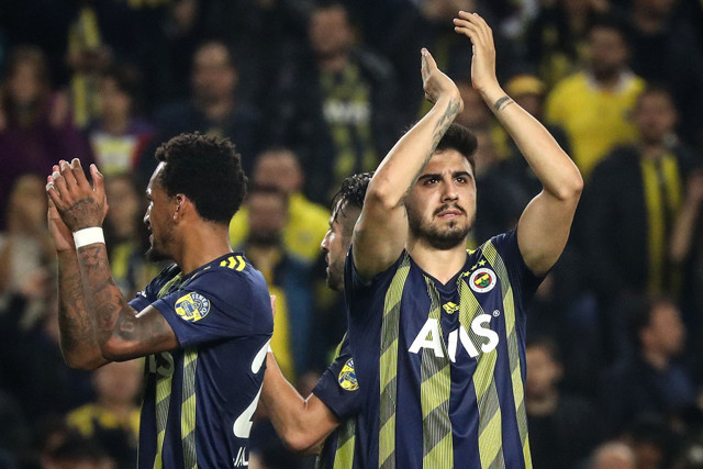 Fenerbahçe Beşiktaş maçı golleri ve geniş özeti - Resim: 2