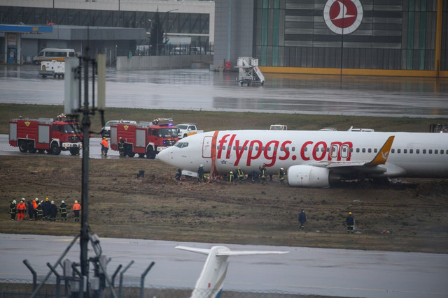 Sabiha Gökçen Havalimanı'nda uçak pistten çıktı Seferler 06.00'ya ertelendi - Resim: 2