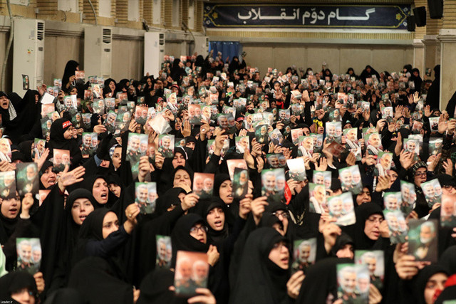 Ali Hamaney Kasım Süleymani için 'şu anda cennette' dedi - Resim: 1