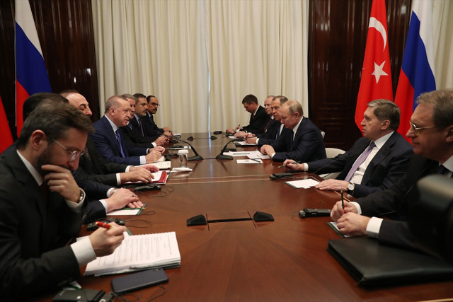 Berlin'de Cumhurbaşkanı Erdoğan ve Putin! Sahada nispi sükunet sağlandı - Resim: 0