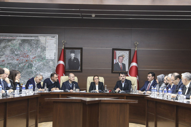 Bakan Murat Kurum ve Ruhsar Pekcan'dan önemli açıklamalar - Resim: 0