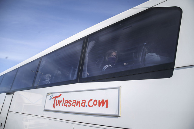 Türkler Avrupa'dan tahliye ediliyor Almanya'dan kalkan ilk uçak İstanbul'a indi - Resim: 2