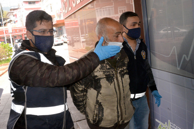 Kahramanmaraş'ta kapalı olan kafeteryalardan televizyon çaldı - Resim: 1