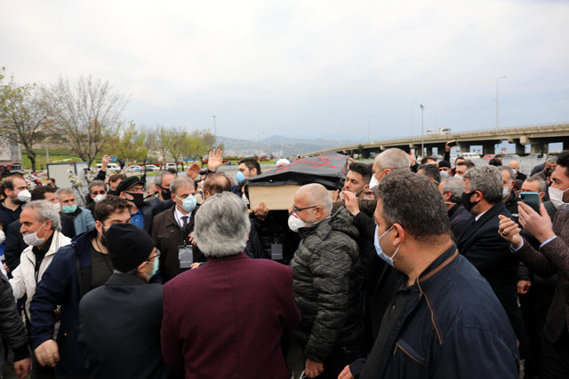 Haydar Baş'ın tabutundaki siyah örtünün sırrı çözüldü - Resim: 0