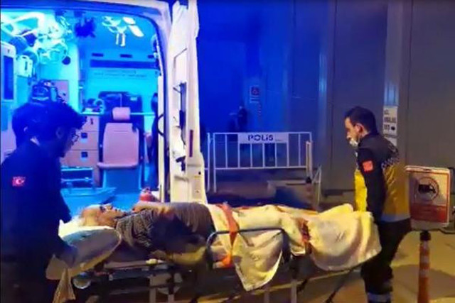 Salda Gölü için konuşan Başkan Mümtaz Şenel ve eşini evinde vurdular - Resim: 1