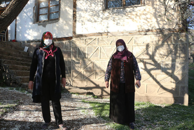 Bu köy koronavirüs kurallarına bir başka uyuyor! Prof. Ateş Kara ne dese oluyor - Resim: 1