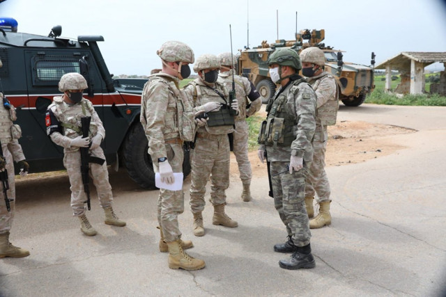 M-4 karayolunda 5'inci Türk-Rus kara devriyesi gerçekleşti - Resim: 1