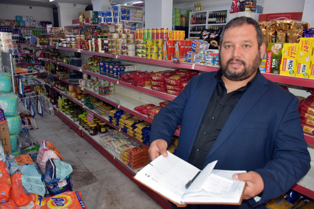 Muğla'da bu kez hayırsever bakkal oldu 6 bin lira borcu sildi - Resim: 0