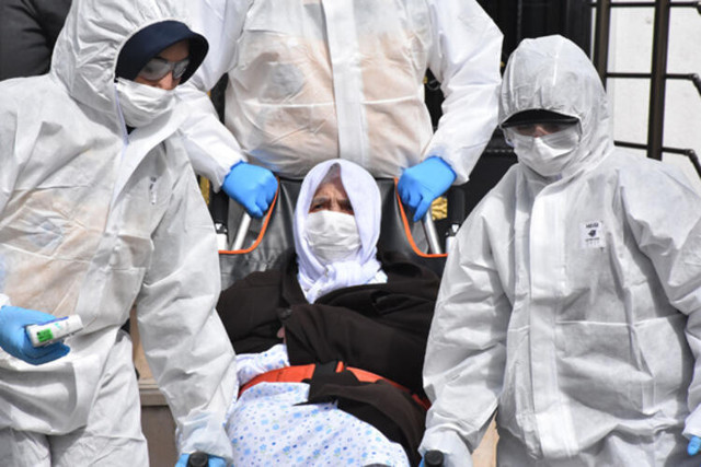 Koronavirüs salgınında 65 yaş üstü için gizli tehlike - Resim: 0