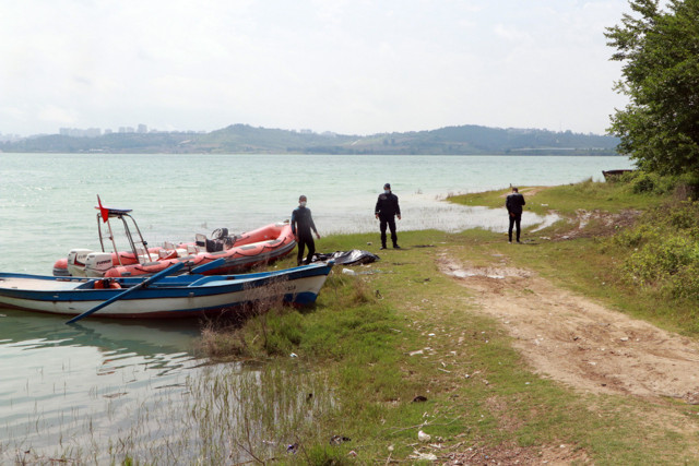 Adana'da baraj gölünde erkek cesedi bulundu - Resim: 0