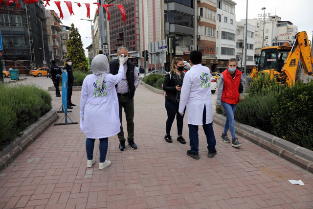 Gaziantep'te yasak sonrası insan seli oluştu - Resim: 1