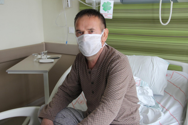 Kayseri'de anne ve oğlunu koronavirüs ayırdı - Resim: 1