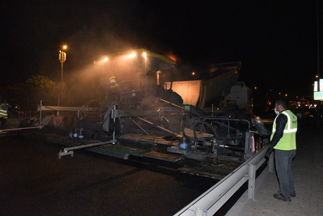 Bursa için sahurda asfalt vakti - Resim: 0