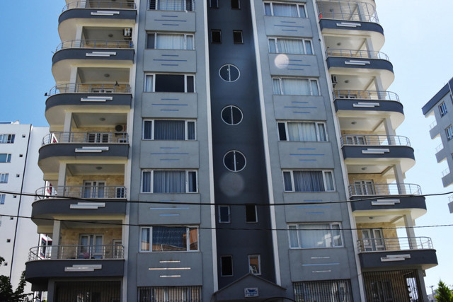 Şanlıurfa'da 6 apartman ve 6 müstakil ev karantinaya alındı - Resim: 0