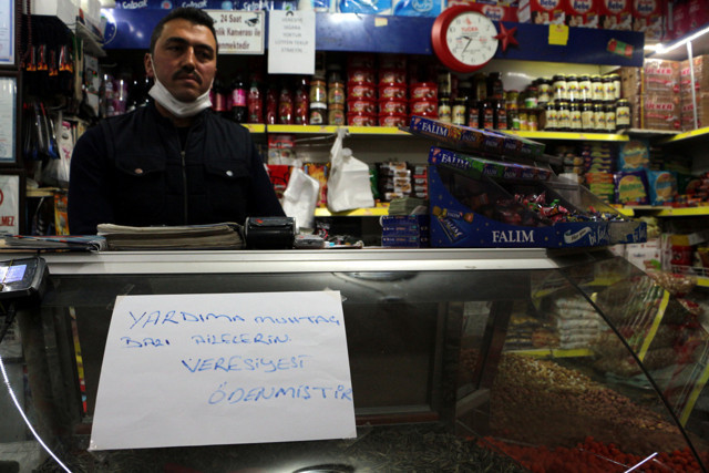 Tokat'ta iyilik zinciri 2 bin ailenin veresiye borcu ödendi - Resim: 1