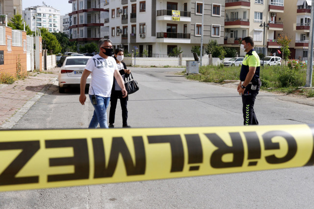 Antalya'da iki mahalle karantinaya alındı - Resim: 1