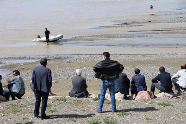 Erzurum'da hayvanlarını kurtarmak için girdiği suda kayboldu ağabeyi feryat etti - Resim: 0