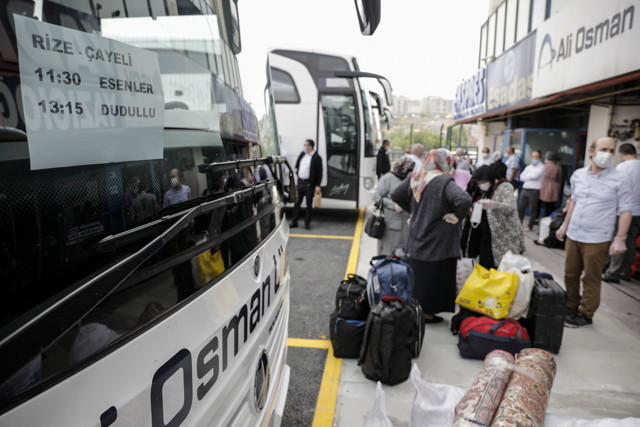 İstanbul'dan Karadeniz'e çay hasadı için yolculuk başladı - Resim: 2
