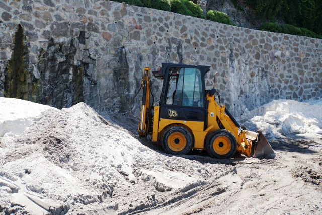 Cinayet! Bodrum sahillerini mermer tozu ile Maldivlere çevirmeye kalkıştılar - Resim: 1