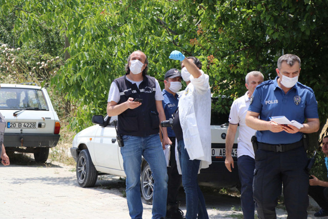 Denizli'de eşya taşırken yaptığı akıl almaz hata ağır yaraladı - Resim: 1