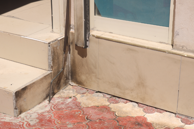 AK Parti Bismil İlçe Başkanlığına molotofkokteyli saldırı - Resim: 0