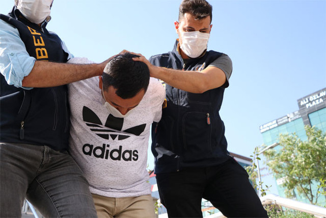 Esra Albayrak ve ailesine hakaret içerikli paylaşıma 11 gözaltı - Resim: 0