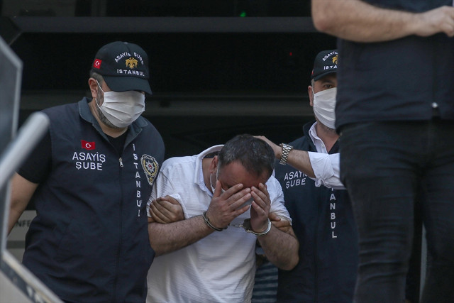 Berat Albayrak ve Esra Albayrak hakkında çirkin paylaşım! 16 kişiden biri tutuklandı - Resim: 0