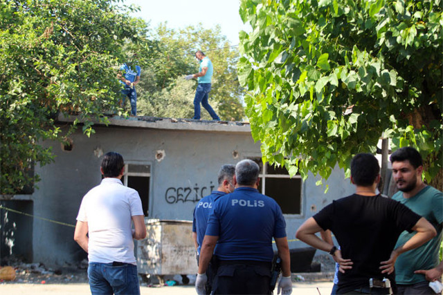 Antalya'da cezaevinden koronavirüs izniyle çıktı damda ölü bulundu - Resim: 1