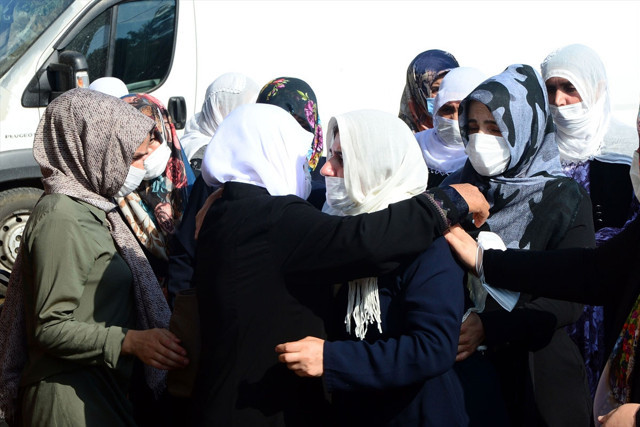 Pınar Gültekin son yolculuğuna uğurlandı - Resim: 1