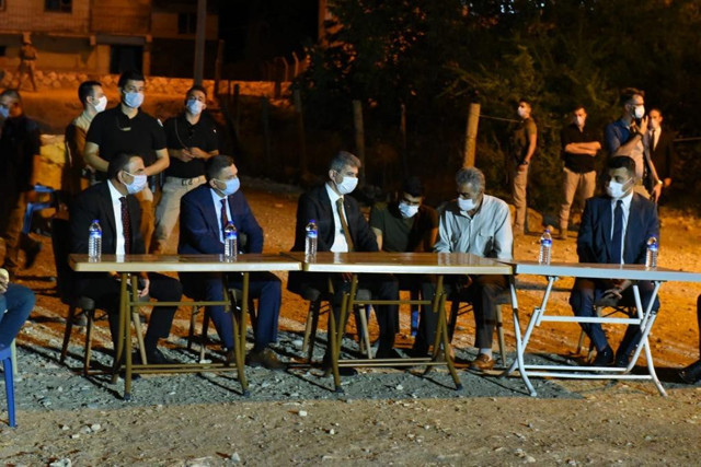 İçişleri Bakan Yardımcısı Muhterem İnce'den İpek Er'in ailesine taziye ziyareti - Resim: 0