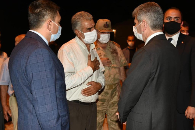 İçişleri Bakan Yardımcısı Muhterem İnce'den İpek Er'in ailesine taziye ziyareti - Resim: 1