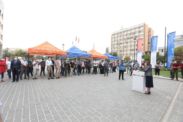 Türkiye’de kurumsal anlamda bir ilk! Gaziantep Belediye Başkanı Şahin: Virüs değil, iyilik yayılacak  - Resim: 2