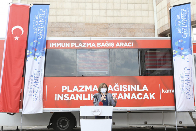 Türkiye’de kurumsal anlamda bir ilk! Gaziantep Belediye Başkanı Şahin: Virüs değil, iyilik yayılacak  - Resim: 0