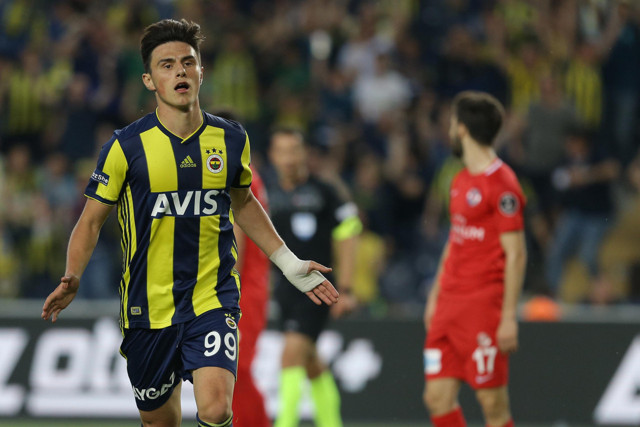 Napoli: Eljif Elmas'ın koronavirüs testi pozitif çıktı - Resim: 0