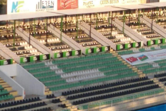 Denizlispor Beşiktaş maçında çit çekip loca yaptılar - Resim: 0